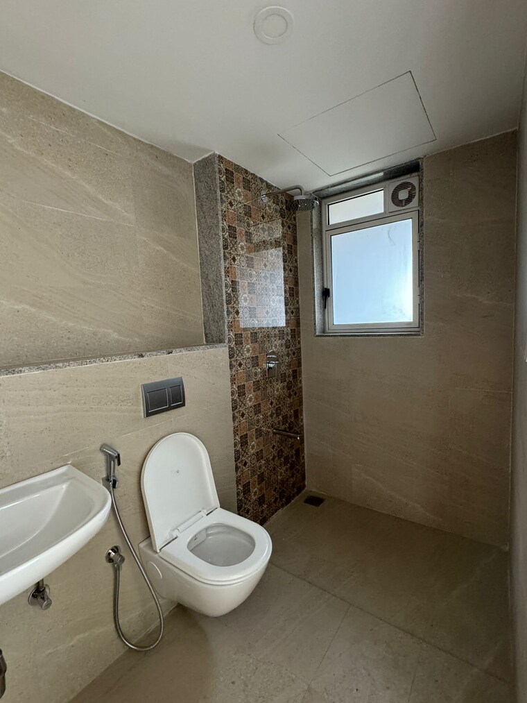 Bathroom, lodha-upper-thane 2 Bedroom 663 Sq.Ft. Apartment In Anjur Thane 9059154