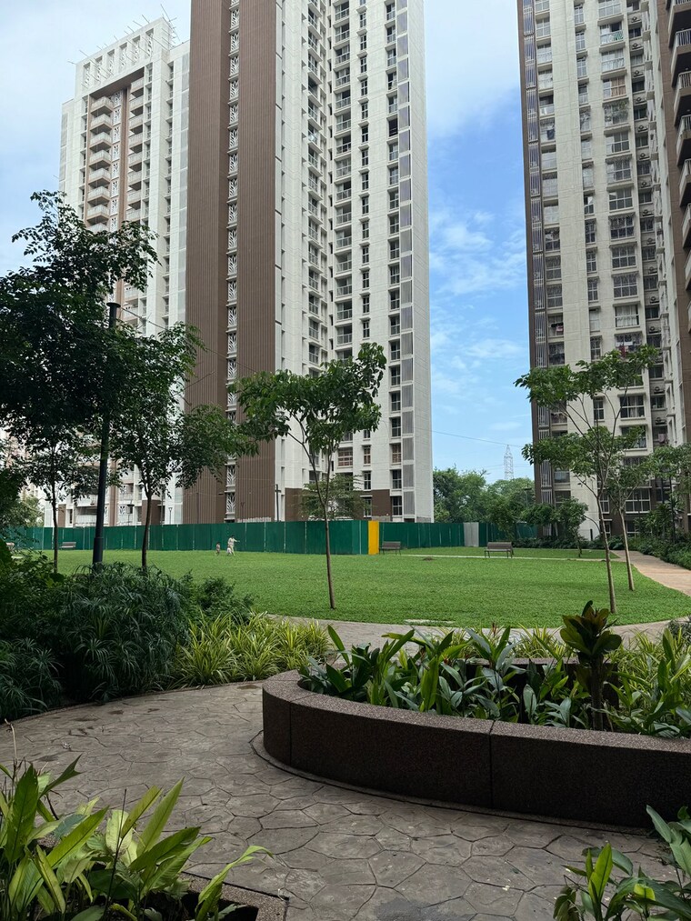 Exterior View, lodha-upper-thane 2 Bedroom 663 Sq.Ft. Apartment In Anjur Thane 9059154