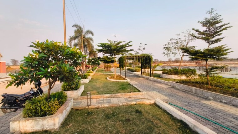 Garden, vidhan sabha marg  1488 Sq.Ft. Plot In Vidhan Sabha Marg Raipur 9059172