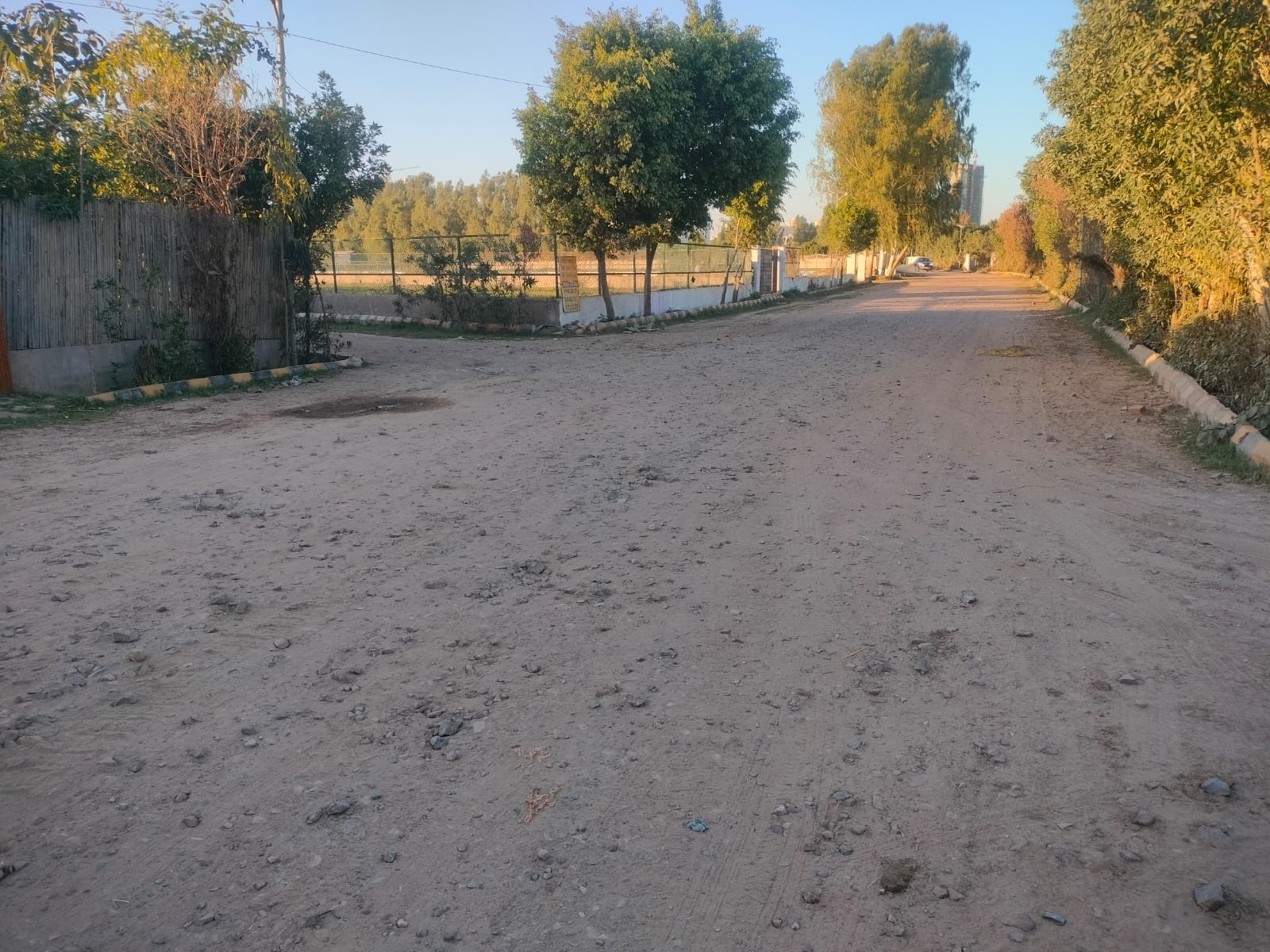 Plot For Sale in Sector 27 Yamuna Expressway