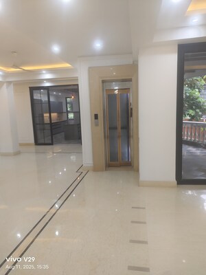 5 BHK Builder Floor For Sale in Dlf Phase I