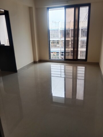 Room in 1 BHK Apartment at Ornate Galaxy, Naigaon East – for Rent
