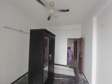 Building Lobby in 3 BHK Apartment at Mahagun Mywoods II, Sector 16c Greater Noida – for Rent