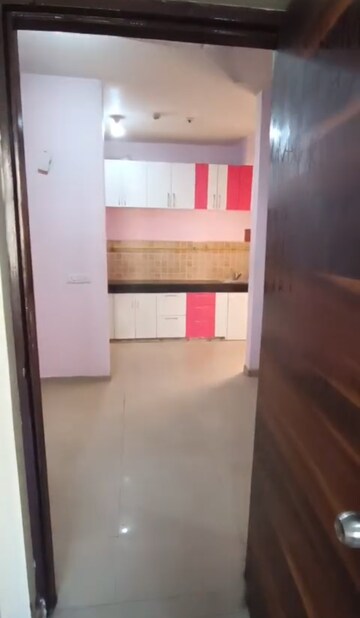 Bathroom in 3 BHK Apartment at Mahagun Mywoods, Sector 16c Greater Noida – for Rent