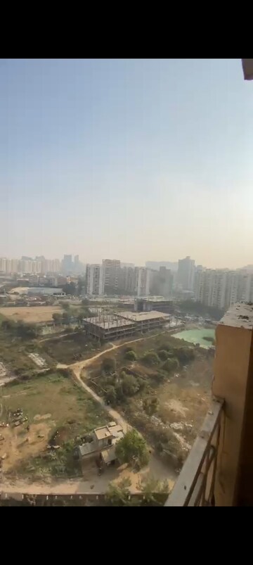 Swimming Pool in 3 BHK Apartment at Mahagun Mywoods, Sector 16c Greater Noida – for Rent