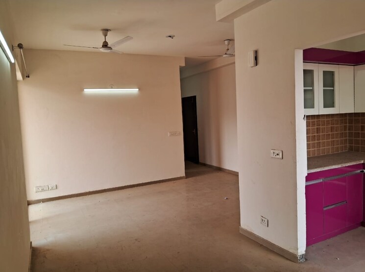 Room, mahagun-mywoods-ii 2.5 Bedroom 1190 Sq.Ft. Apartment In Sector 16c Greater Noida Greater Noida 9059225