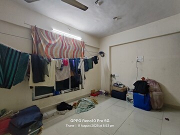Team Area in 1 BHK Apartment at Kalwa – for Sale