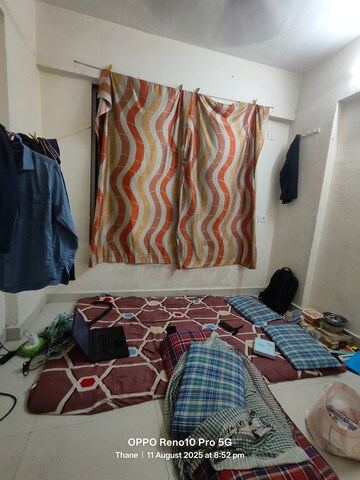 Bedroom in 1 BHK Apartment at Kalwa – for Sale