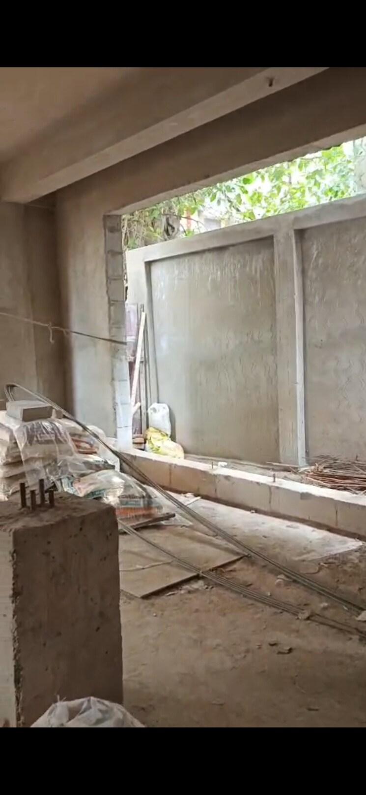 Balcony, park street Commercial Shop 600 Sq.Ft. In Park Street Kolkata 9059237