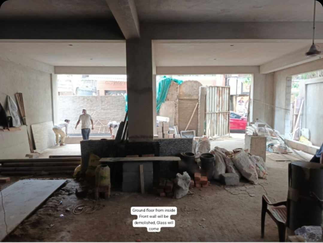 Showroom For Rent in Park Street