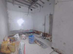 Bathroom in  Showroom at Minto Park – for Sale