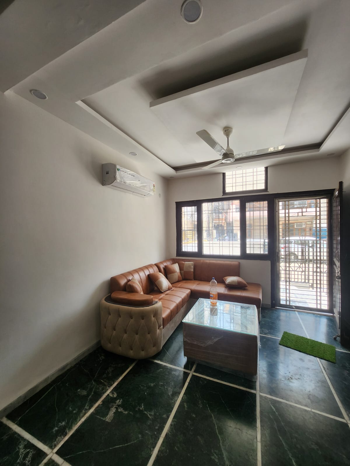 3 BHK Builder Floor For Rent in Green Fields Colony