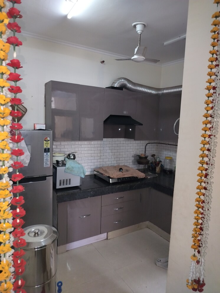 Kitchen, omkar-royal-nest 3 Bedroom 1555 Sq.Ft. Apartment In Tech Zone 4 Greater Noida Greater Noida 9059298