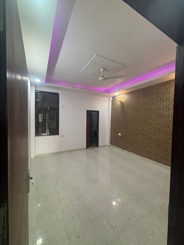 2 BHK Builder Floor For Rent in Arsh Eco Home, Gaur City 1