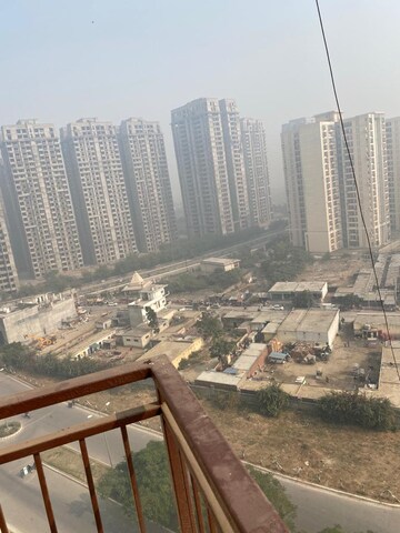 2.5 BHK Apartment For Sale in Gardenia Glory, Sector 46
