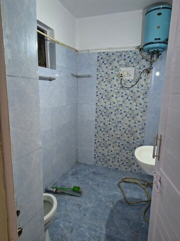 Bathroom in 2 BHK Independent House at RWA Apartments Sector 27, Sector 27 – for Rent