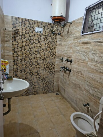 Bathroom in 2 BHK Independent House at RWA Apartments Sector 27, Sector 27 – for Rent