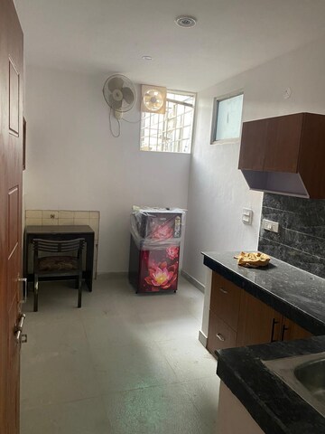 Kitchen in 2 BHK Builder Floor at Sector 55 – for Rent