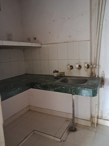 Bathroom in 1 RK Independent House at Sector 50 – for Rent