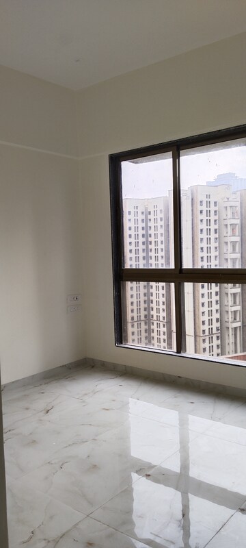 Room in 2 BHK Apartment at Aristo 1515 Moneco, Prabhadevi – for Rent