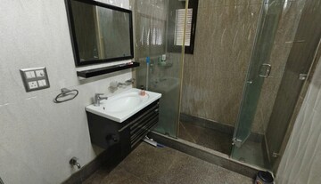 Bathroom in 4 BHK Independent House at Sainik Farm – for Sale