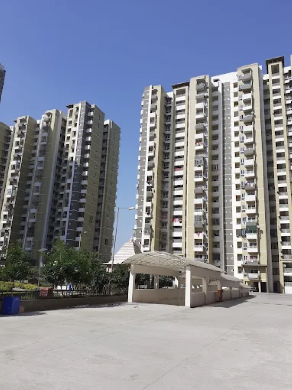 2 BHK + Pooja Room Apartment For Rent in UPAVP Ganga Yamuna And Hindon Enclave