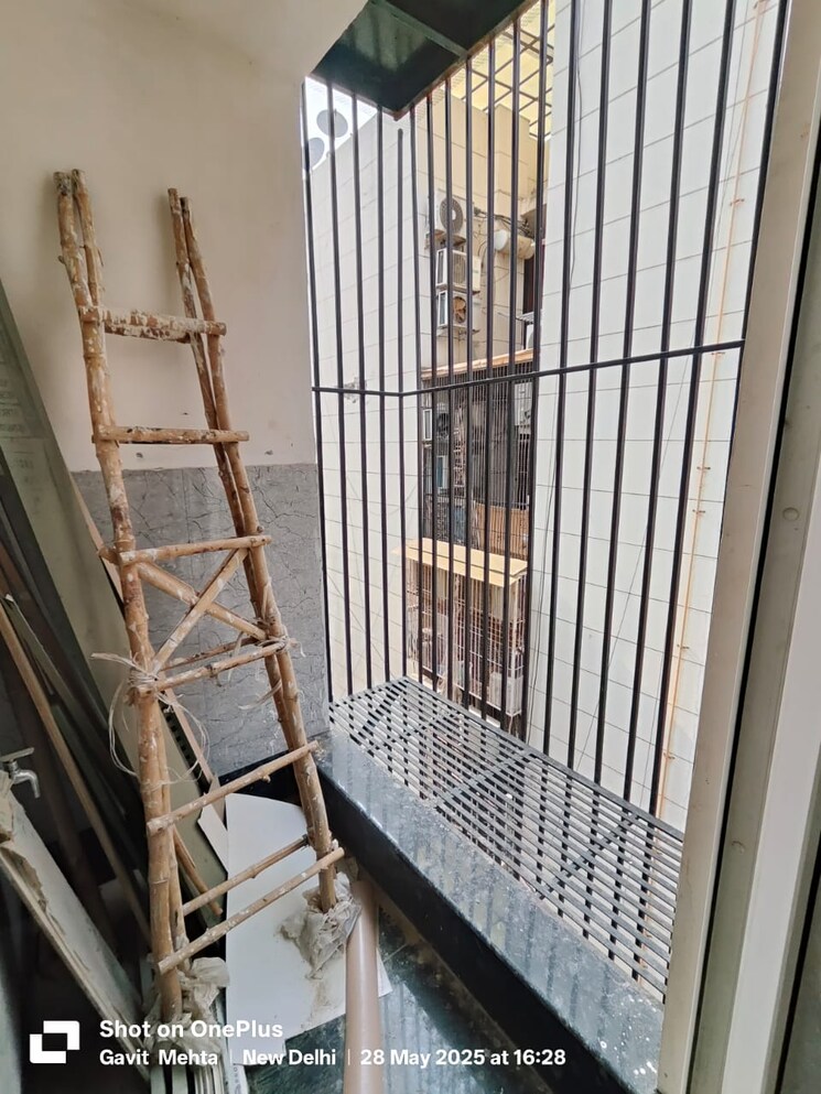 Balcony, saket 3 Bedroom 1125 Sq.Ft. Builder Floor In Saket Delhi 9059446
