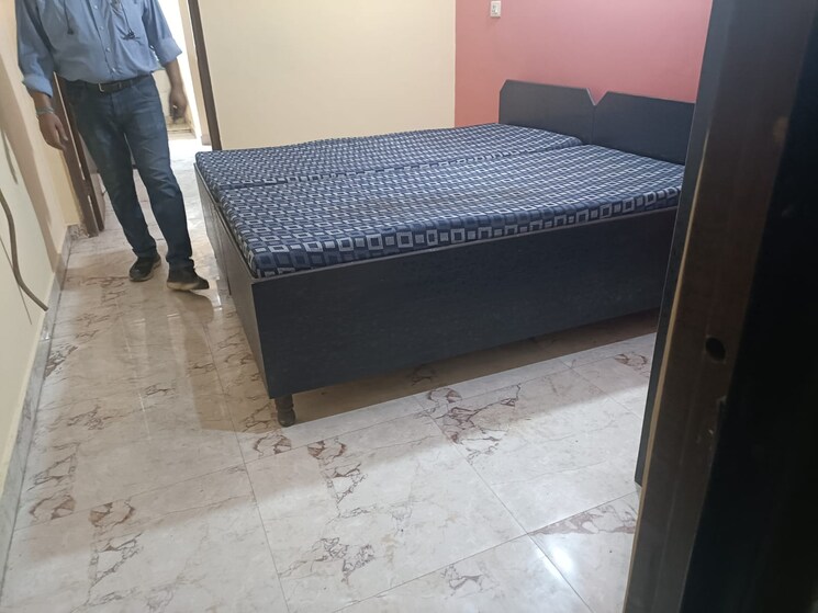 Bedroom, south delhi 1 RK 450 Sq.Ft. Independent House In South Delhi Delhi 9059442