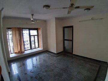 1 BHK Apartment For Rent in Dhiraj Building, Andheri East