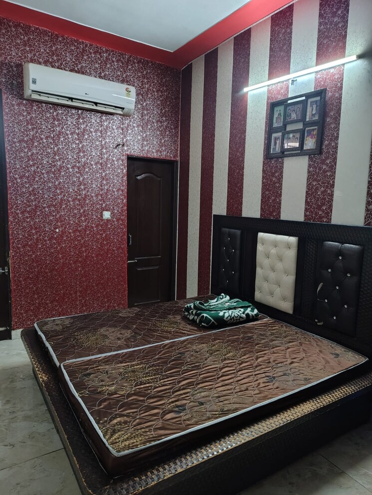 Bedroom, prem-apartment 2 Bedroom 100 Sq.Ft. Builder Floor In Pir Machalla Zirakpur 9059461