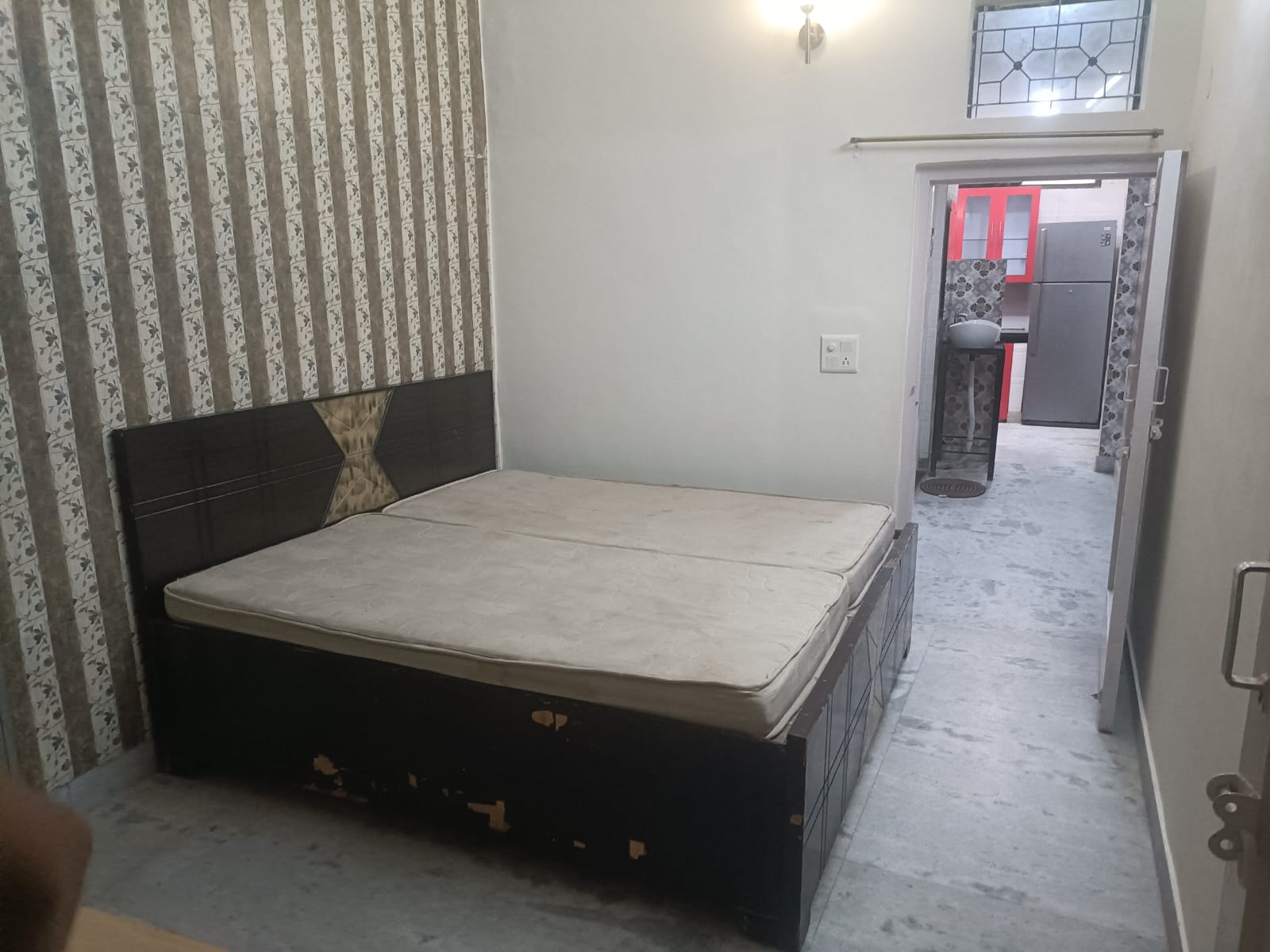 1 BHK Builder Floor For Rent in Lajpat Nagar 4