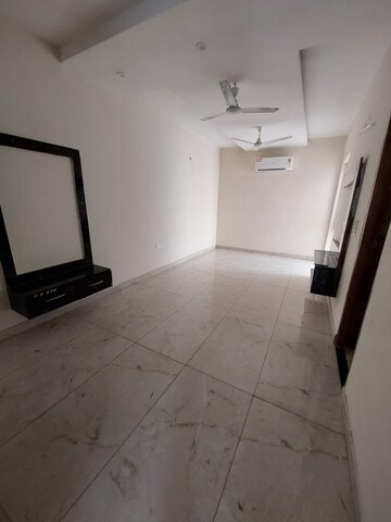 Bathroom in 4 BHK Builder Floor at Prem Apartment, Pir Machalla – for Rent