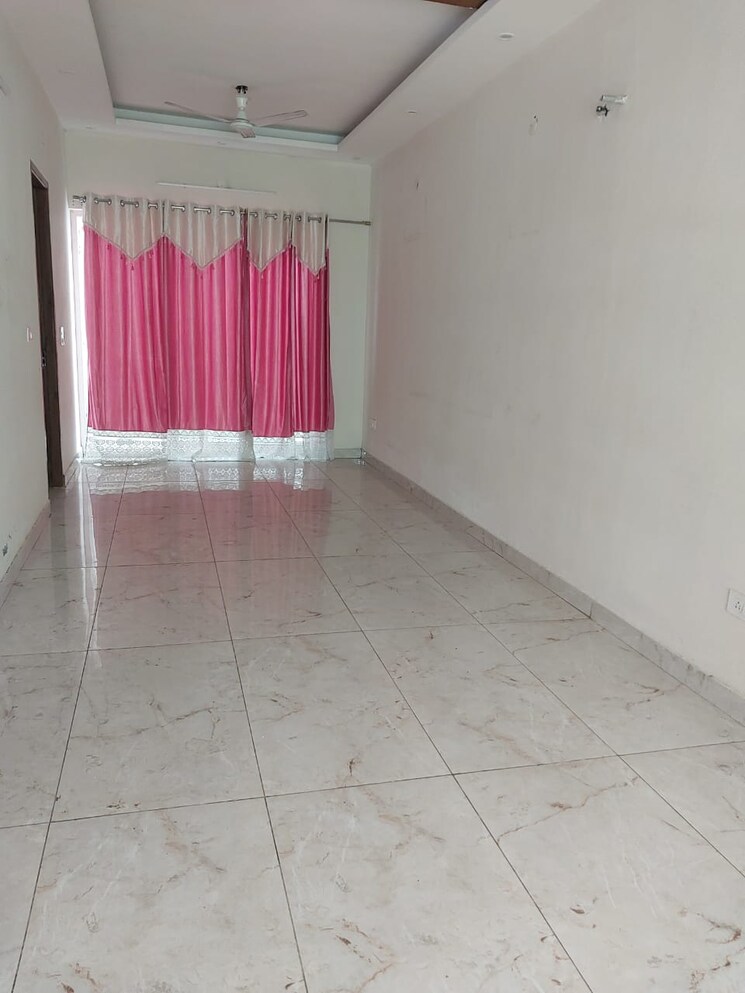 undefined, prem-apartment 4 Bedroom 125 Sq.Ft. Builder Floor In Pir Machalla Zirakpur 9059487