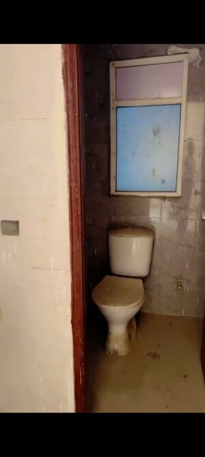 Bathroom in 1 BHK Apartment at Amrapali Dream Valley, Tech Zone 4 Greater Noida – for Sale