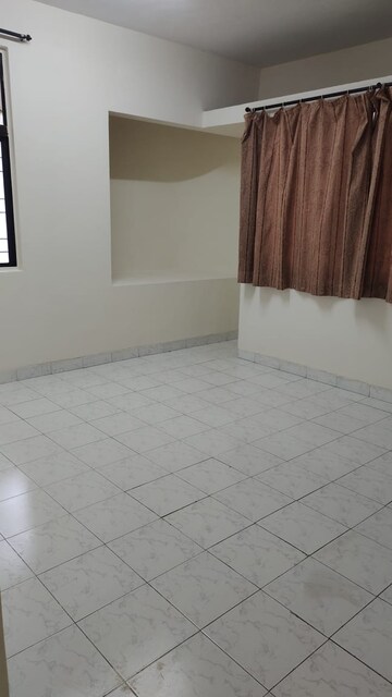 Room in 2 BHK Apartment at Landmark Garden, Kalyani Nagar – for Rent