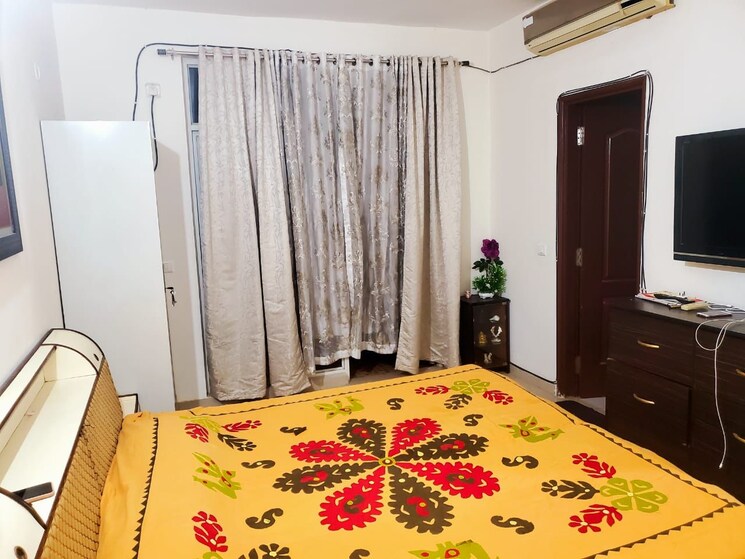 Bedroom, gomti nagar 3 Bedroom 1950 Sq.Ft. Apartment In Gomti Nagar Lucknow 9059596