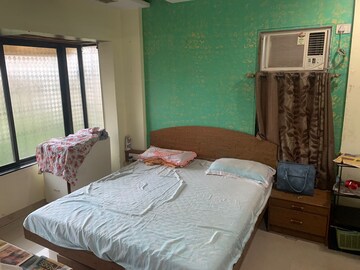 Bedroom in 2 BHK Apartment at Highland Residency CHSL, Balkum Pada – for Rent