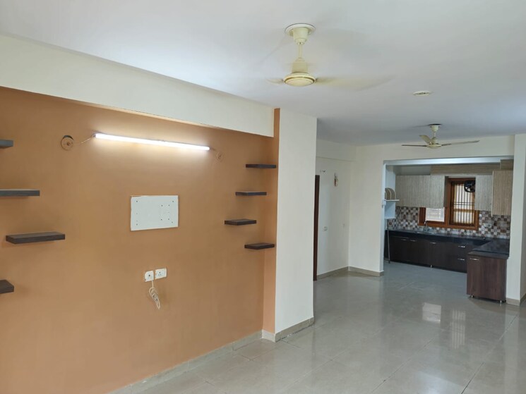 Room, rps-savana 2 Bedroom 1100 Sq.Ft. Apartment In Sector 88 Faridabad 9059669