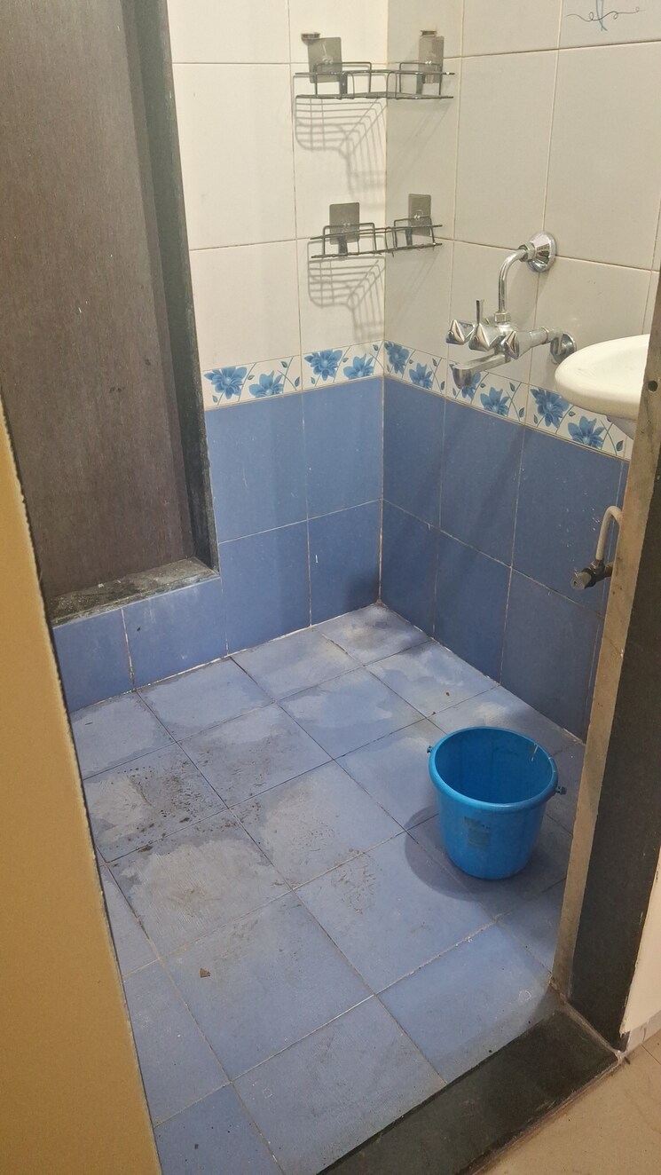 Bathroom, bhumiraj-twin-bridge 2 Bedroom 1050 Sq.Ft. Apartment In Ghansoli Navi Mumbai 9059721