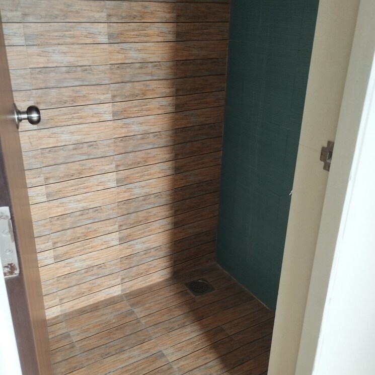 Balcony, lodha-quality-home-tower-5 1 Bedroom 338 Sq.Ft. Apartment In Saket Complex Thane 9059722