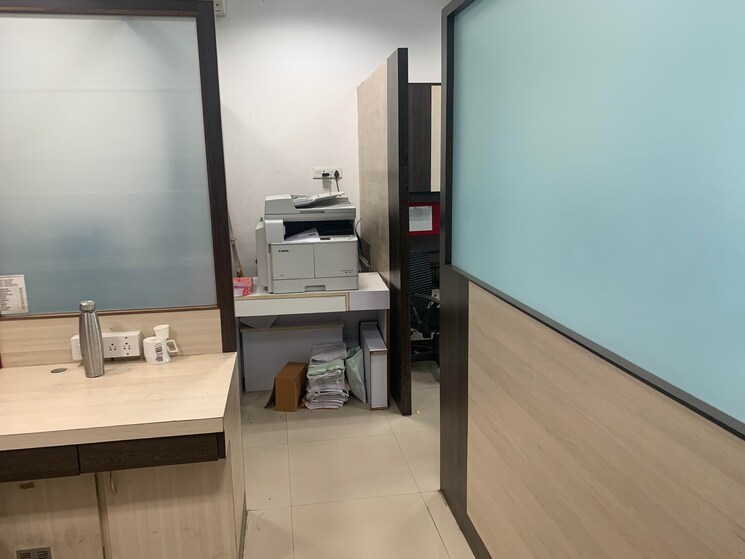 Kitchen, platinum-techno-park Commercial Office Space 650 Sq.Ft. In Vashi Sector 30 Navi Mumbai 9059714