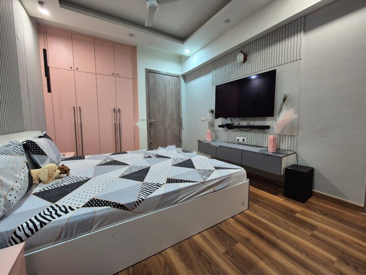 Bedroom, emaar-palm-heights 3 Bedroom 2253 Sq.Ft. Apartment In Sector 77 Gurgaon 9059724