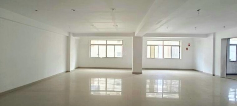 Room, mulund west Commercial Shop 3500 Sq.Ft. In Mulund West Mumbai 9059758