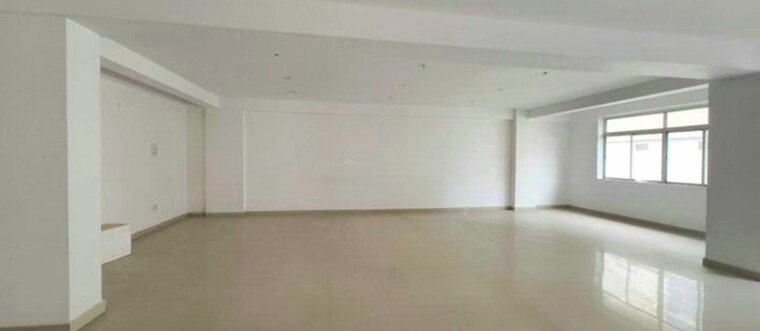 Room, mulund west Commercial Shop 3500 Sq.Ft. In Mulund West Mumbai 9059758