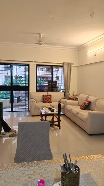Team Area in 2 BHK Apartment at Kumar Sophronia, Kalyani Nagar – for Rent