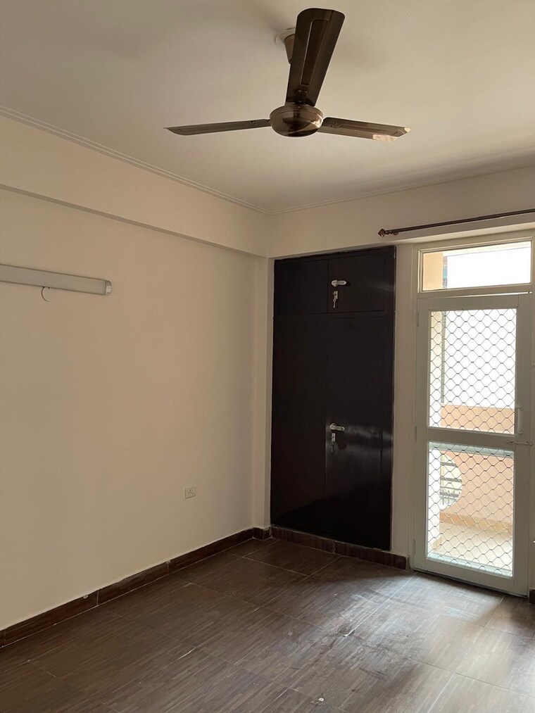 Room, gh-7-crossings-republik 3 Bedroom 1725 Sq.Ft. Apartment In Vijay Nagar Ghaziabad 9059791