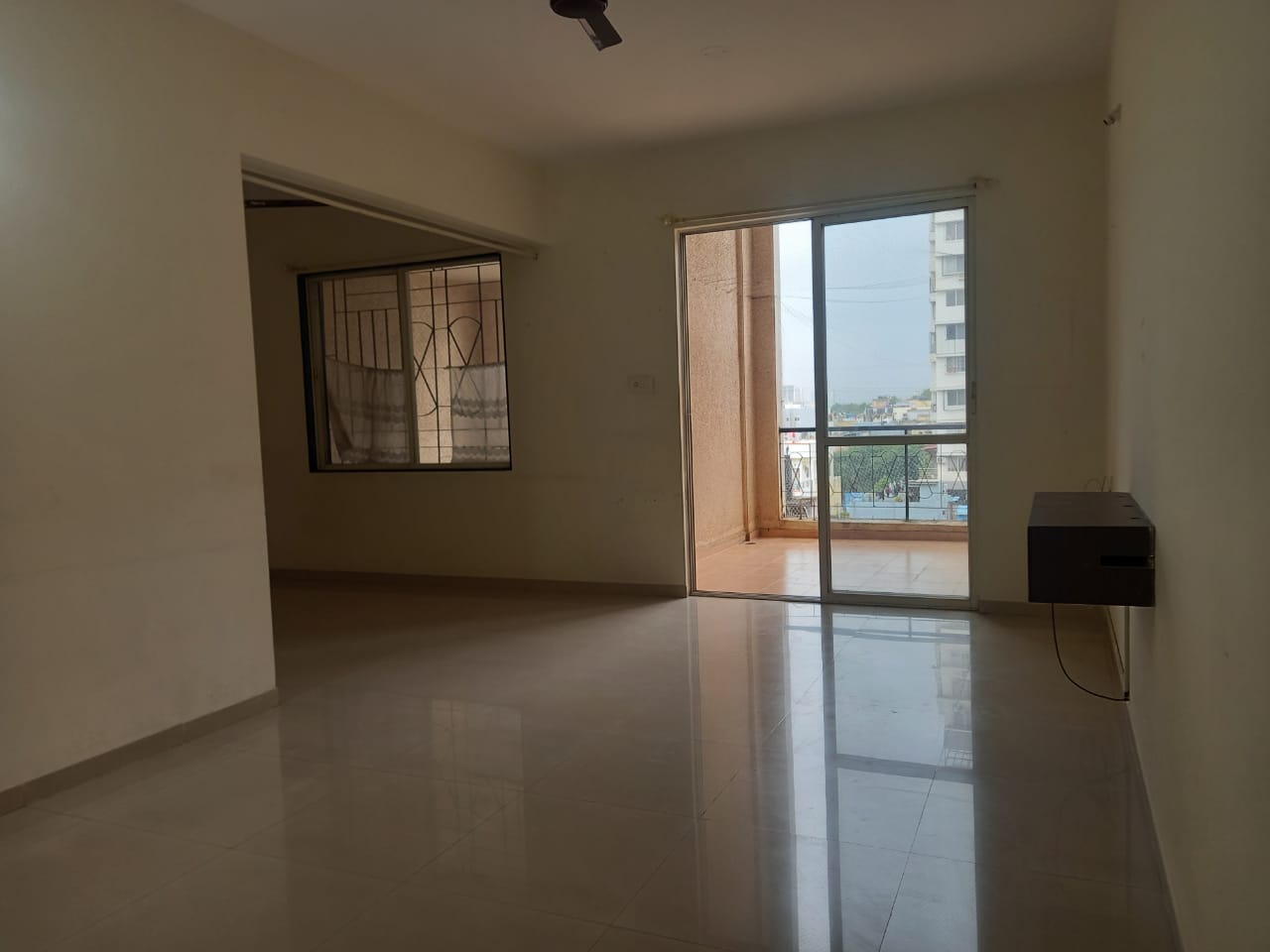 2 BHK + Extra Room 1050 Sq.Ft. Apartment in Sicilliaa Apartment