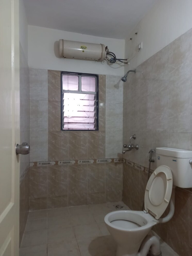 Bathroom, sicilliaa-apartment 2 Bedroom 1050 Sq.Ft. Apartment In Bt Kawade Road Pune 9059781