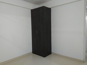 Room in 2 BHK Apartment at Signature Global Synera, Sector 81 – for Sale