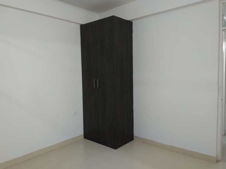 Room, signature-global-synera 2 Bedroom 598 Sq.Ft. Apartment In Sector 81 Gurgaon 9059830